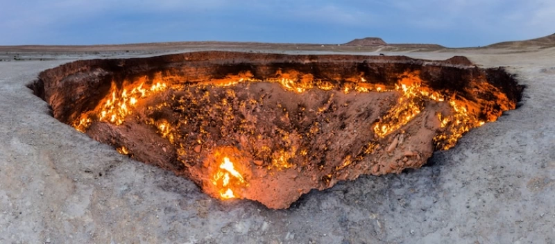 Desert in Giant Fire Pit named 'Gates of Hell' has been burning for over 50 years