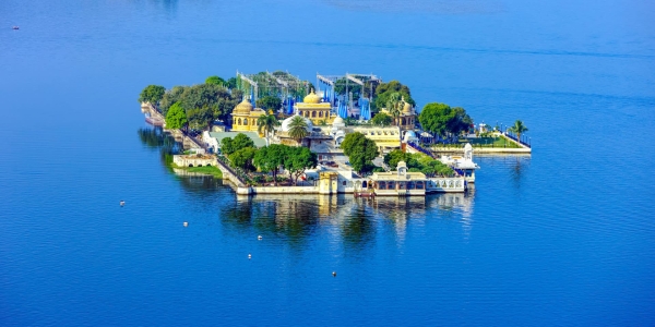 Udaipur's Lake