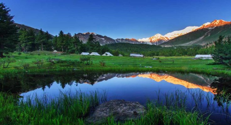Travel Advices for People Travelling to Pakistan.