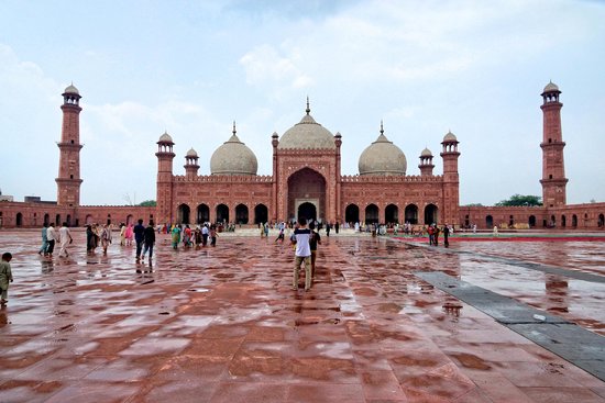 Badshahi Mosque